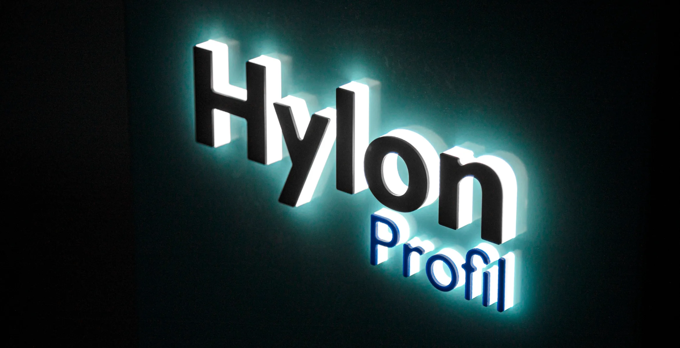 Hylon Montage